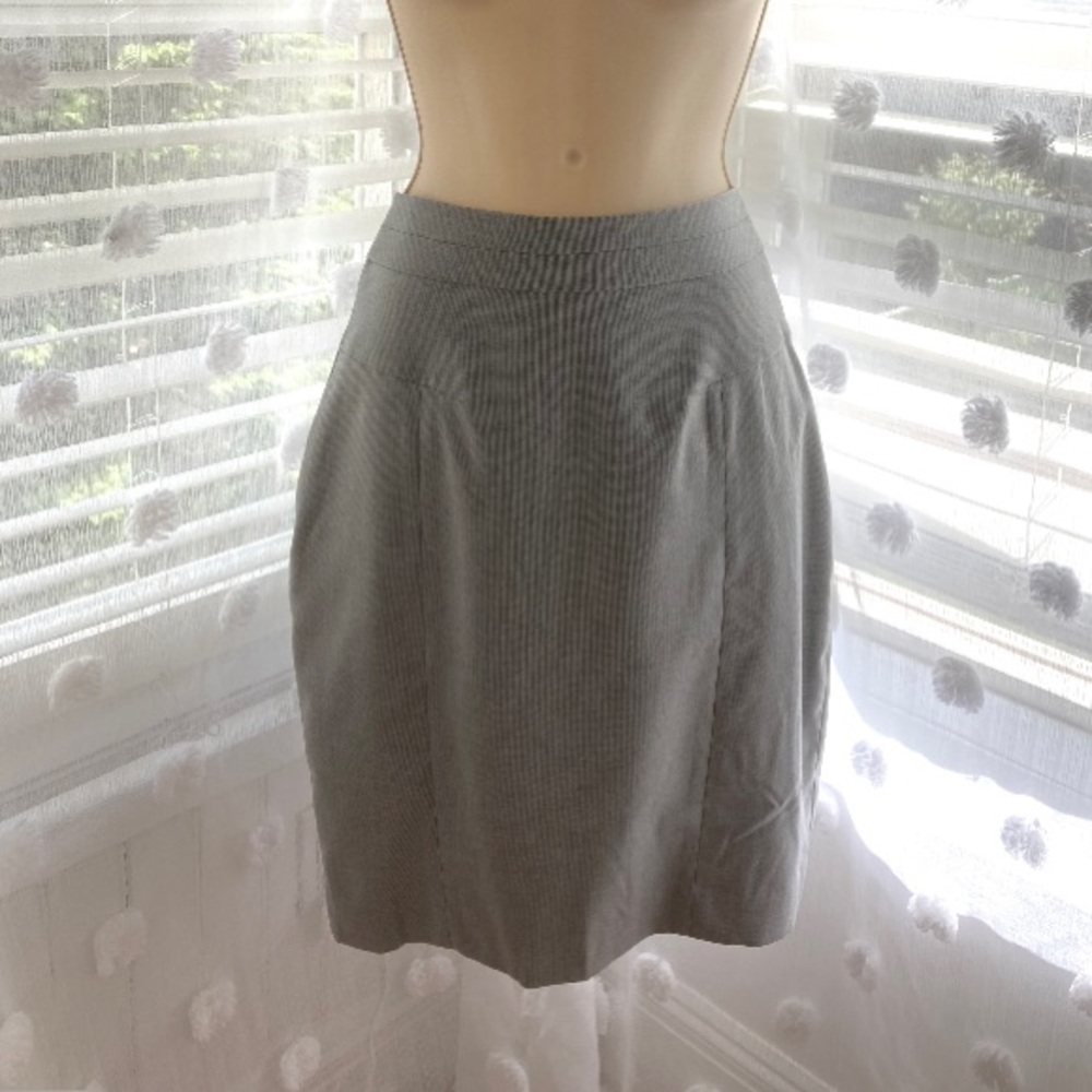 H&M Black and White Striped Pencil Skirt